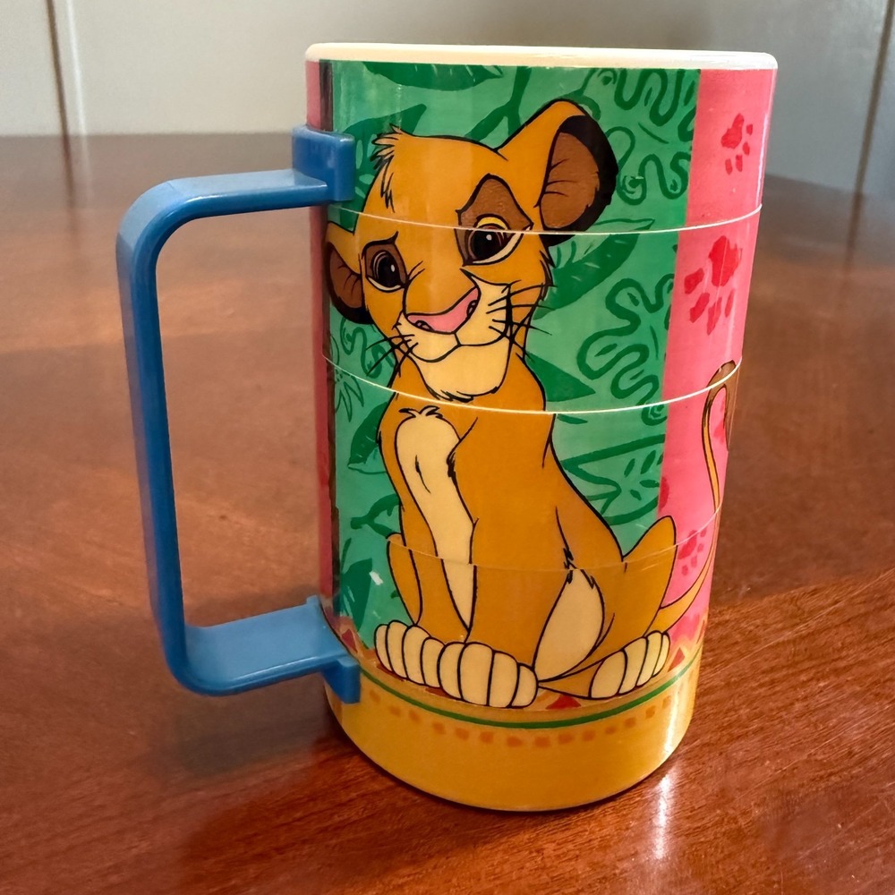 Vintage 1990s Disney Parks Lion King Puzzle Mug Rotating Image